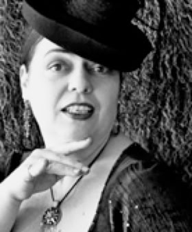 Zum Profil der Autorin Petra Perle